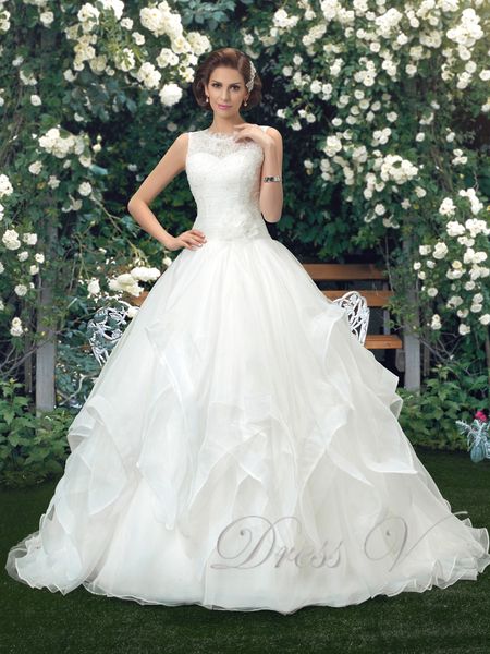 

Vintage Wedding Dresses Ruched Ball Gown Button Zipper Up Lace Bridal Gown Wedding Dress 2018 Hot Sale Sweetange free shipping