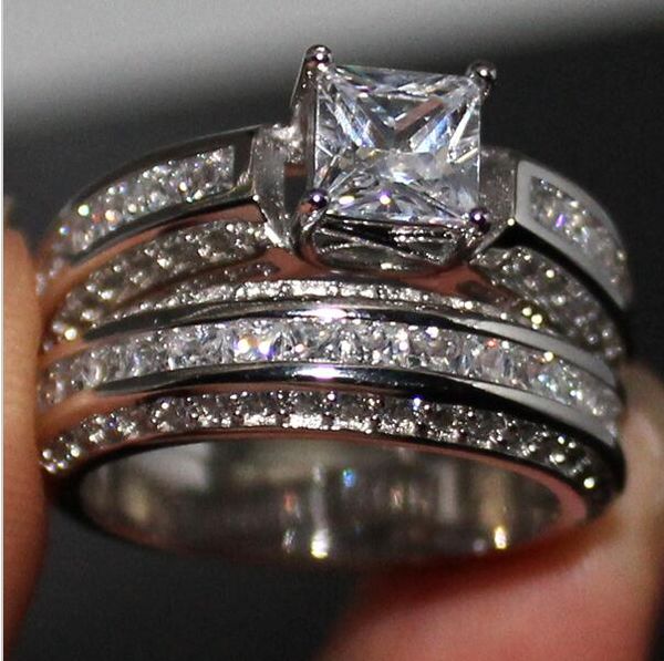 wholesale Moda 10KT oro bianco riempito diamante taglio principessa CZ anelli con pietre preziose set gioielli matrimonio sposa fascia anello dito set per le donne