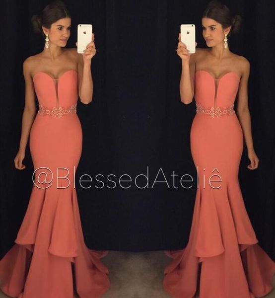 

простые русалка 2017 арабские платья выпускного вечера милая бисером атласная сексуальные вечерние платья дешевые элегантные вечерние платья, Black;red