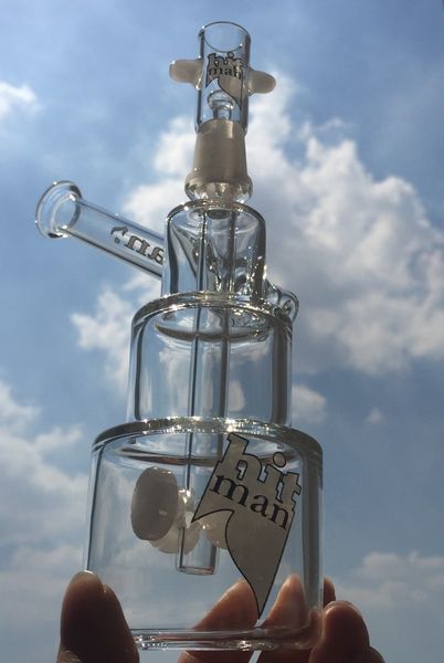 Mini Dab Rigs Colorful Bong di vetro spesso Hitman Torta di compleanno piattaforma petrolifera Tubi di acqua concentrati di bong di vetro di vapore con giunto 14mm 7.3 ''