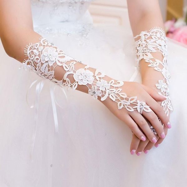 Moda 2022 Laço Luvas nupciais Branco Longo Fingerless Flor Flor Bead Elegante Acessórios De Casamento Luvas de festa