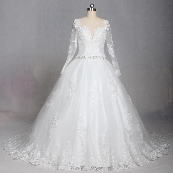 Abiti da sposa vintage in pizzo con scollo a barchetta Nuovo arrivo Manica lunga Sheer Neck con perline Tulle Gonfio Vestido De Noiva Abiti da sposa Foto reali