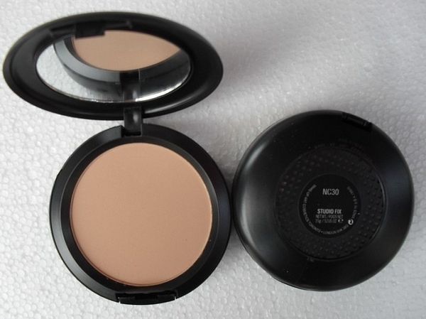 

New makeup tudio fix face powder plu foundation 15g 1pc lot