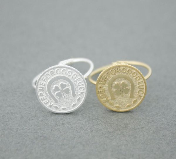 

2016 wholesale silver clover necklace engraved name date hollow disc custom birthday gift hand stamp pendent, Golden;silver