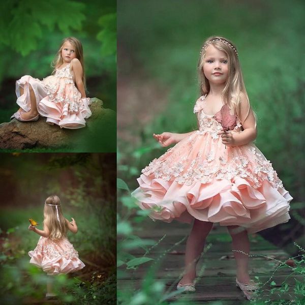 Прекрасный розовый 3D аппликации девушки театрализованное платья многоуровневое колен Причастие спагетти девушки цветка платья для свадьбы дети формальная одежда