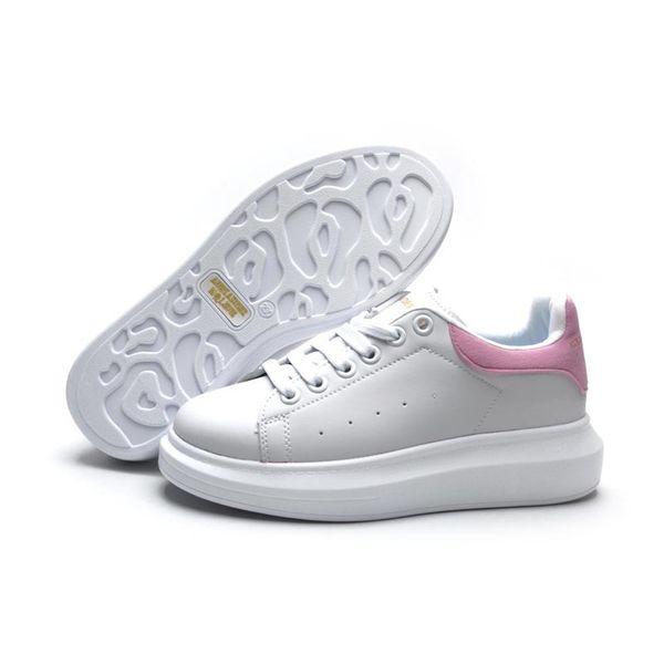 chaussure style stan smith avec grosse semelle