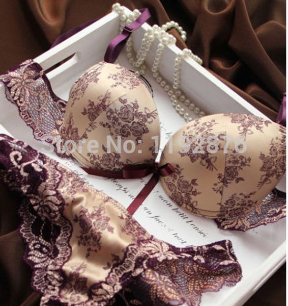 

wholesale-womens underwear satin print lace embroidery bra sets / panties b c cup, Red;black