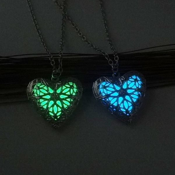 

fashion hollow out heart love glowing in the dark noctilucent necklace give out light luminous necklace, Silver