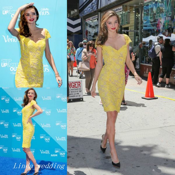 Abito da donna alla moda Miranda Kerr in pizzo giallo, manica ad aletta, scollo a V, abito da festa corto