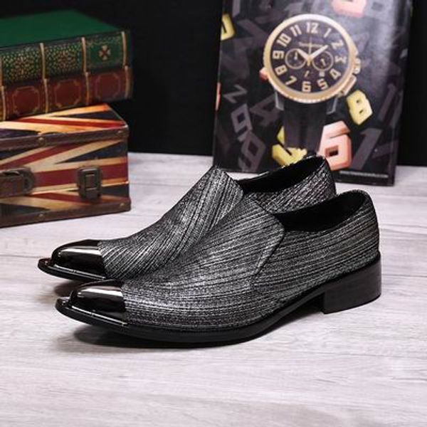 

selling men business leisure leather shoes fashion designer personalized metal round toe charm trend leisure shoes 38-46, Black