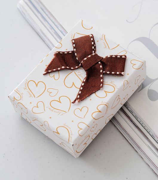 

[simple seven] new style brooch box/sweetheart pedant box/ fashion bracelet package/ special necklace case/trend earring box with ribbon, Black;white