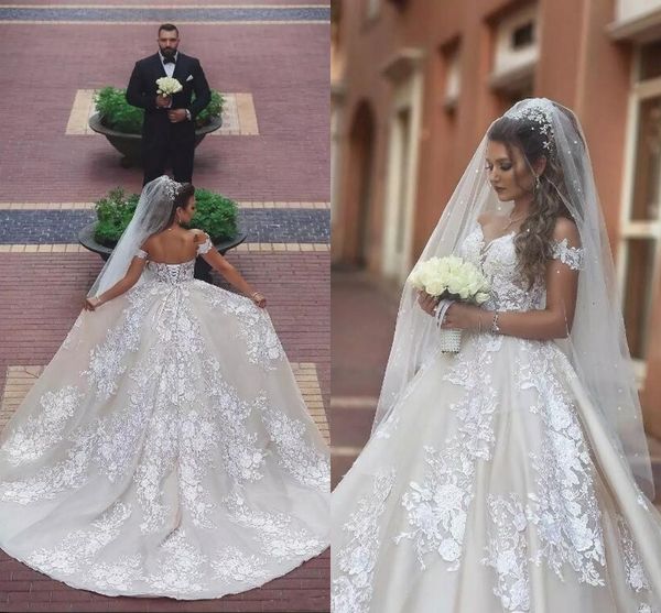

Vestidos de casamento alinhado hot-wind