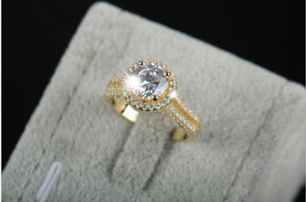 Victoria Wieck damesmode-sieraden 7 mm * 7 mm witte topaas gesimuleerde diamant 925 sterling zilveren ronde trouwring gouden ringmaat 5-11
