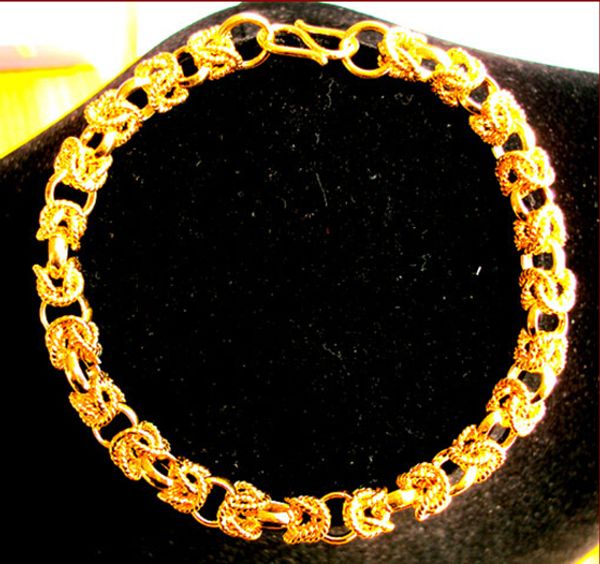 

wholesale - real fine heavy 44g hypotenuse nugget bracelet 24kt yellow gold hge 230mm mens, Black