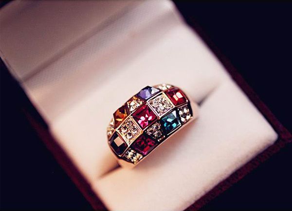 

crystal ring with colorful diamond, luxury style, noble and beauty,no fade, hign quality and ing, Golden;silver