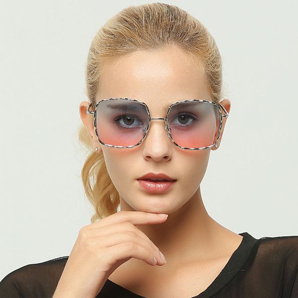 

бренд квадратные солнцезащитные очки женщин ретро мода очки металлический каркас женщины мужчины;s солнцезащитные очки uv400 l50, White;black