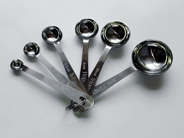 

fashion 6pcs stainless steel measuring spoons cups measuring set tools for baking coffee 6 sizes spoons set