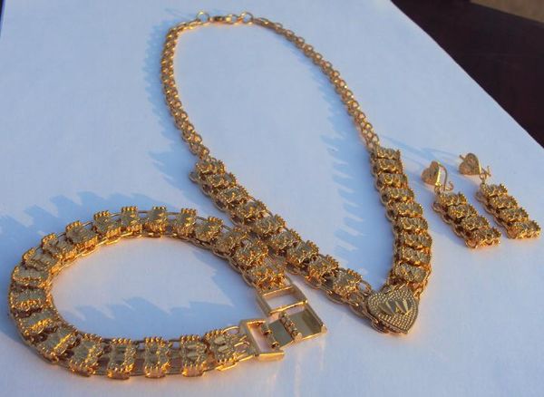 Элегантная поверхность истинные золотые серьги браслет ожерелье набор свадебный подарок партии 100% настоящее золото, а не твердые не деньги.