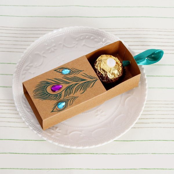 

peacock feather printing candy boxes drawer design wedding favors rhinestone kraft paper gift boxes