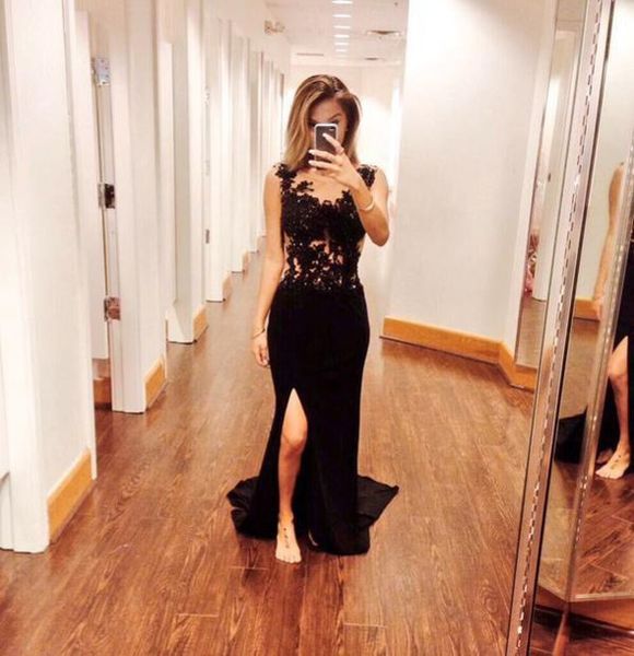 

2019 New Style split Lace black Prom Dresses Sleeveless Bodice Pretty sheath Evening Floor Length Prom Dress