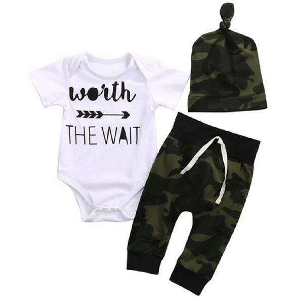 

Комплект одежды для новорожденных мальчиков + ползунки + камуфляж Herm Брюки + шапки