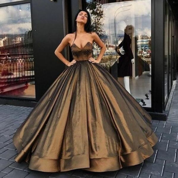 

v-neck ball gown evening party dresses pearls sleeveless lace-up backless red carpet dress puffy ruffles floor length velvet evening dresses, Black;red