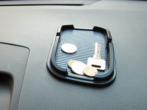 Heißer verkauf neue Universal auto Anti Slip pad Gummi Mobile Sticky stick Dashboard Telefon Regal Antirutsch Matte Für Telefon GPS MP3