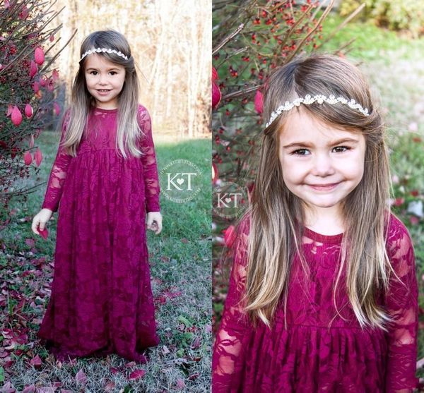 2017 Lovley Vintage Vinho Tinto Vestidos Longos Das Meninas das Flores da menina Vestidos Pageant Lace Mangas Compridas Boho Vestidos Formais Para As Meninas