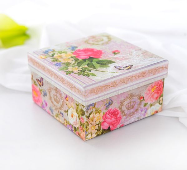 

[simple seven] (10pcs/lot) colorful flowers & butterfly bjewelry box, watch packing, fashion gift package, trend pendant case, Black;white