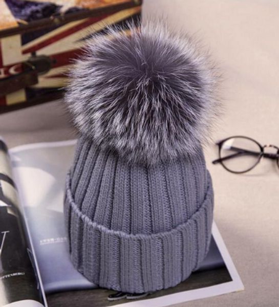 Real Fox Fur Grey Casual 12 centímetros Sólidos Pom Pom Wool Hat Inverno para mulheres quentes Malha Bobble Chapéus tampões do crânio Hip Hop Cap Bonnet Mq002
