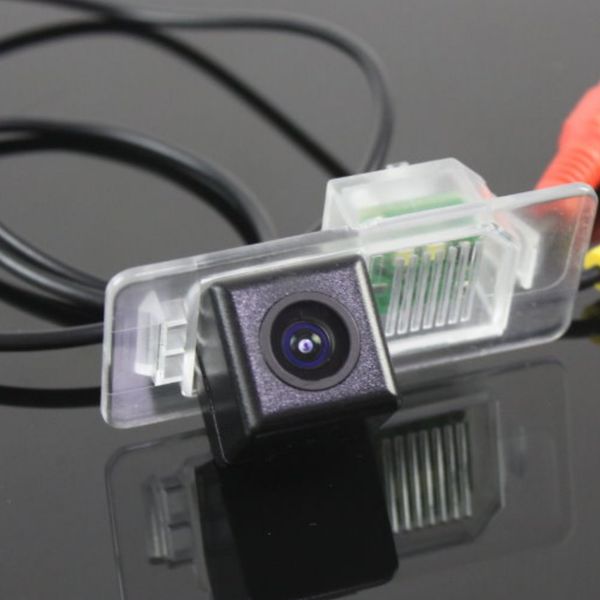 

For BMW X1 Car RearView Camera / Backup Parking Camera / HD CCD RCA NTST PAL / License Plate Light OEM