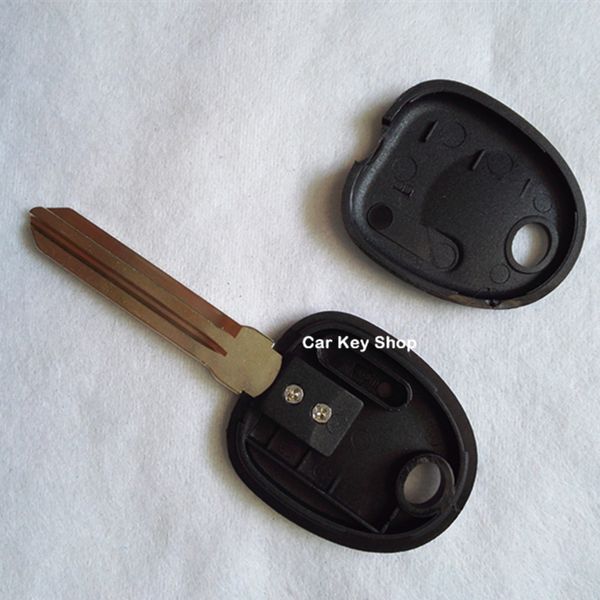 

replacement car key case for hyundai new santa fe accent key shell right blade