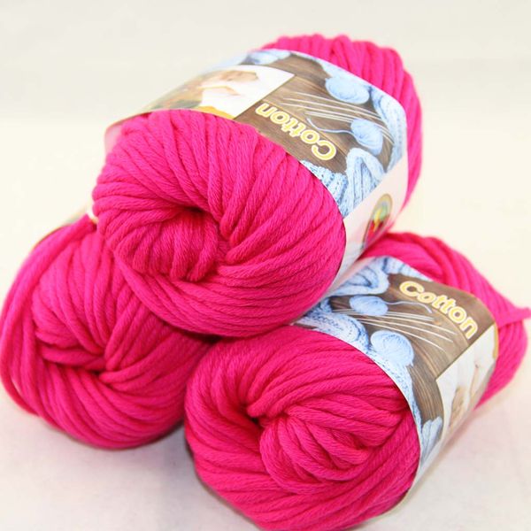 

sale lot of 3 ballsx50g special thick worsted 100% cotton knitting yarn raspberry 42222, Black;white