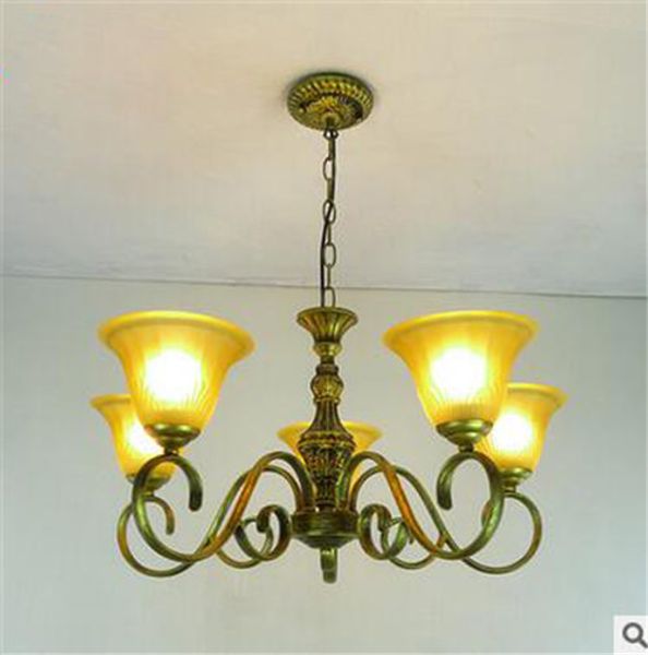 

lre006-2016new design european style glass chandelier iron lights body with glass light shade european style antique pendant lamp