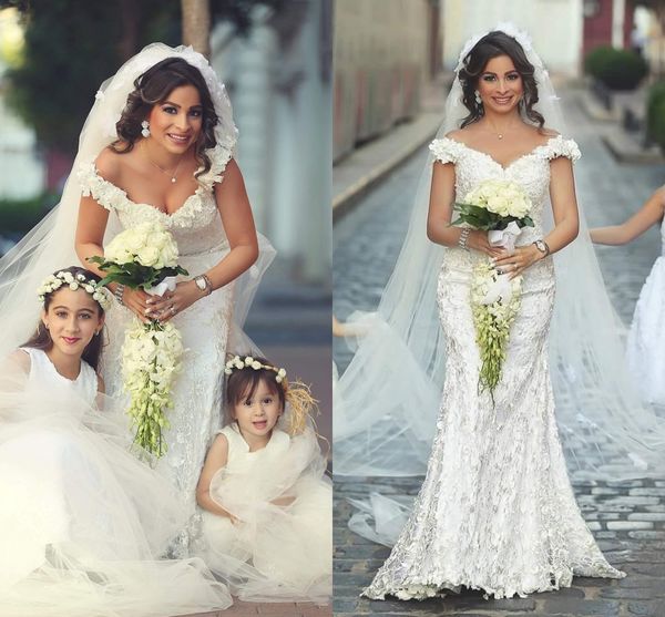 Vestidos de noiva de sereia árabe V Mangas de gorro de pescoço Trem de varredura de miçangas florais de renda 3D Disse Mhamad Plus Size Formal Bridal Dress 0424