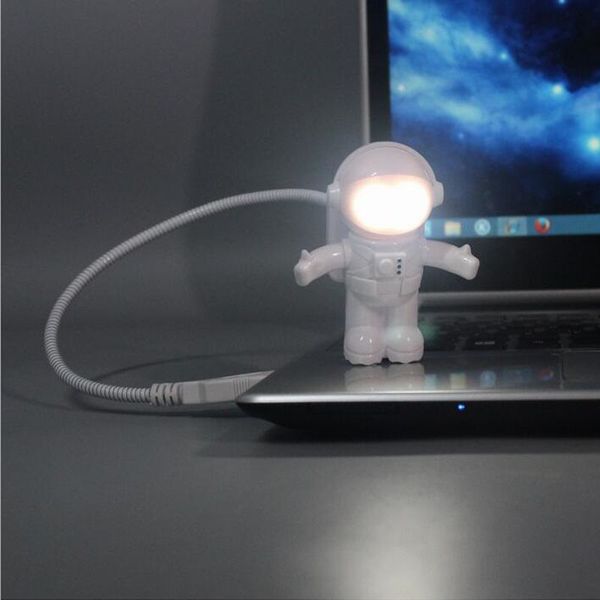 Astronauta / Spaceman LED Night Light USB Lâmpada de Mesa Computador PC / Teclado Flexível Book Light Melhor Presente Para o Amigo ZA1355