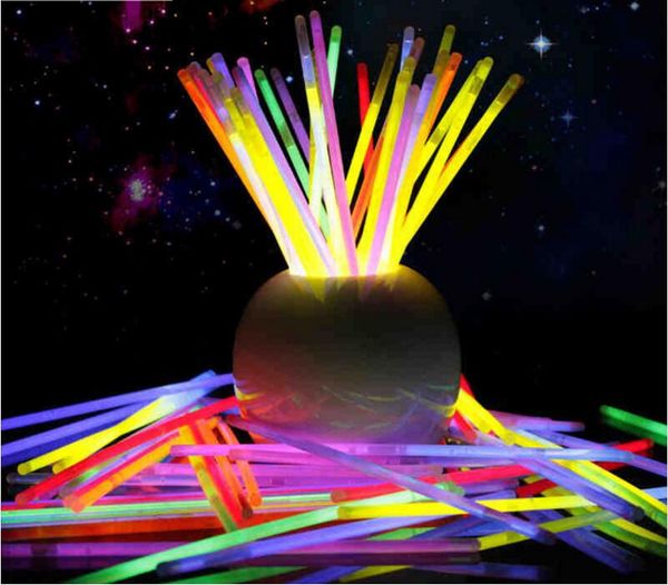 

7.8''multi color hot glow stick бѬале ожеѬел neon party веодиодна пѬоблекова лампа stick wand н