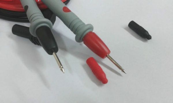 1 paio di cavi di tensione in silicone da 20 A, cavo con spina a banana da 4 mm, sonda per test, penna da 110 cm