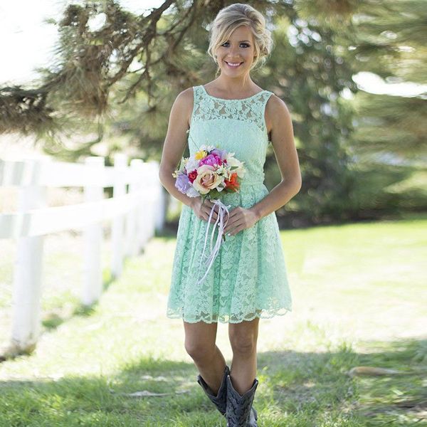 Country Western Mint Green Lace Bohemian Bridesmaid Dresses 2016 Beach