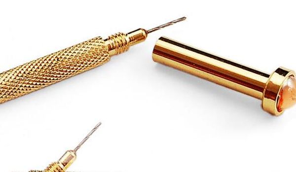 Günstiger Preis Legierung Handbohrmaschine Dangle Pierce Nail Art Punch liefert Drehskleritbohrer Maniküre Nagelwerkzeuge