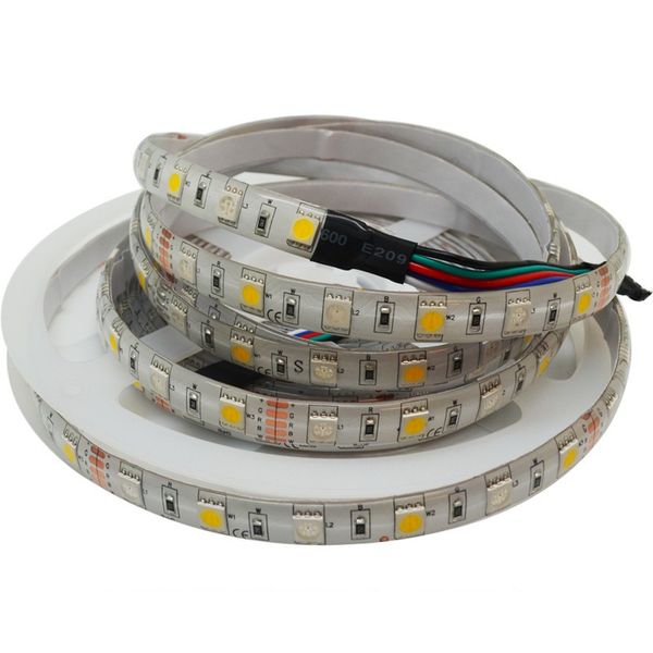 Striscia LED RGBW 5050 DC12V 24V Luce flessibile 4 colori in 1 chip LED 60 LED / m 5 m / lotto