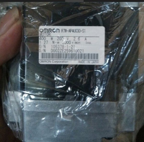 

r7m-ap40030-s1 новый и оригинальный двигатель