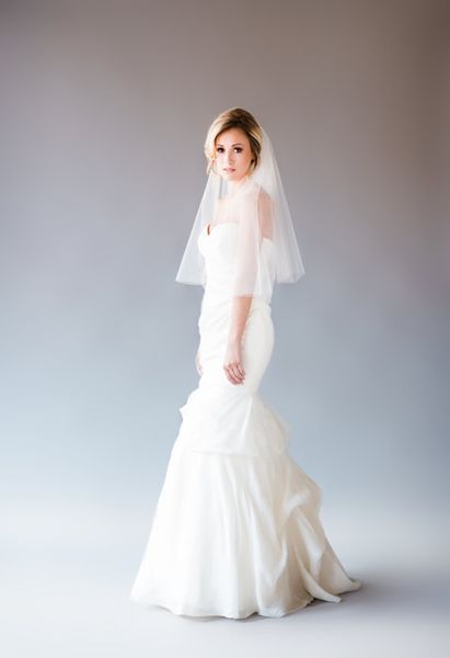 

new elegant 2t white/ivory bridal elbow length cut edge wedding veil with comb tulle bridal veils, Black