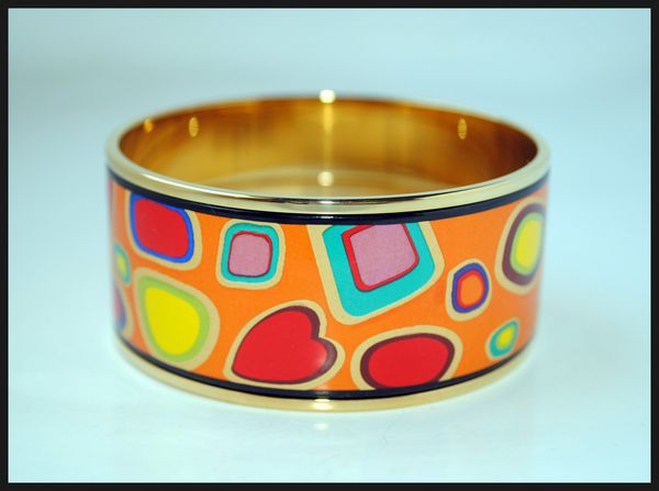 

colorful stones series series 18k gold-plated enamel bangle bracelet for woman bracelets bangles width 30mm fashion jewelry, Black