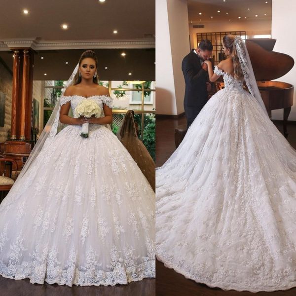 

luxury lace ball gown wedding dresses vintage off the shoulder bridal gowns plus size back dress for weddings, White
