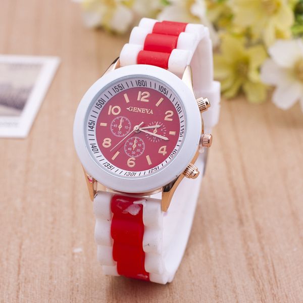 Orologio al quarzo in silicone colorato Candy Geneva Tre cerchi Visualizza orologi da donna da donna in gomma con cinturino bianco