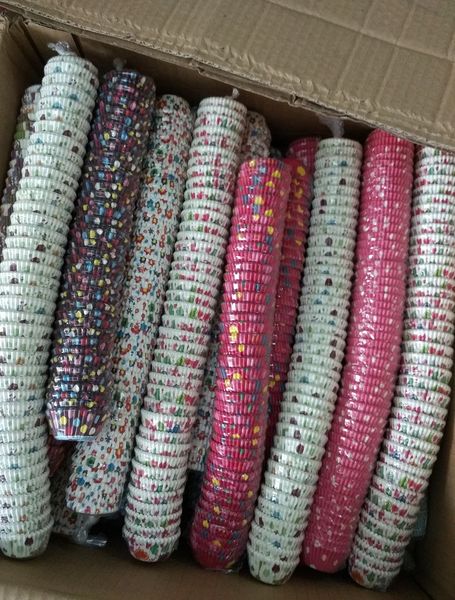 

мини 2.5 см базовый бумажный стаканчик торт лайнеры кекс случаи кекс плесень выпечки чашки ассорти дизайн