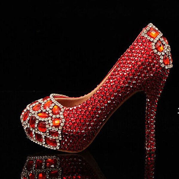 Mais novo dedo do pé redondo cristais vermelhos com diamantes vermelhos strass sapatos de casamento de noiva vermelho lindo sapatos de baile de salto alto plus size210Q