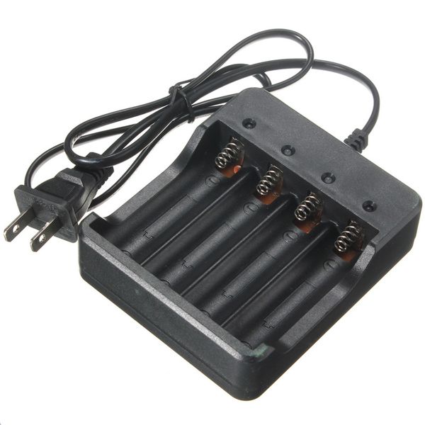 Stecker 4Slots Ladegerät mit Schutz 18650 Lithium Lonen Akku X US EU Plug