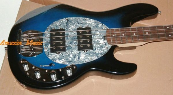 Music Man Sabre 4 Saiten Bass Erime Ball StingRay E-Gitarre, blauer Ahornhals, 9-V-Batterie, aktive Tonabnehmer, weißes Perlmutt-Schlagbrett